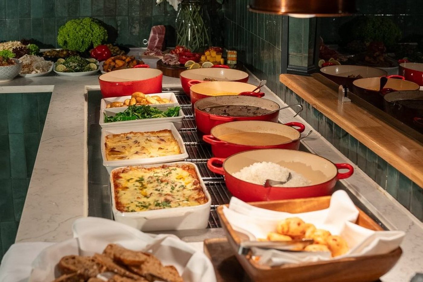 Hot buffet favourites at Villas Brazil