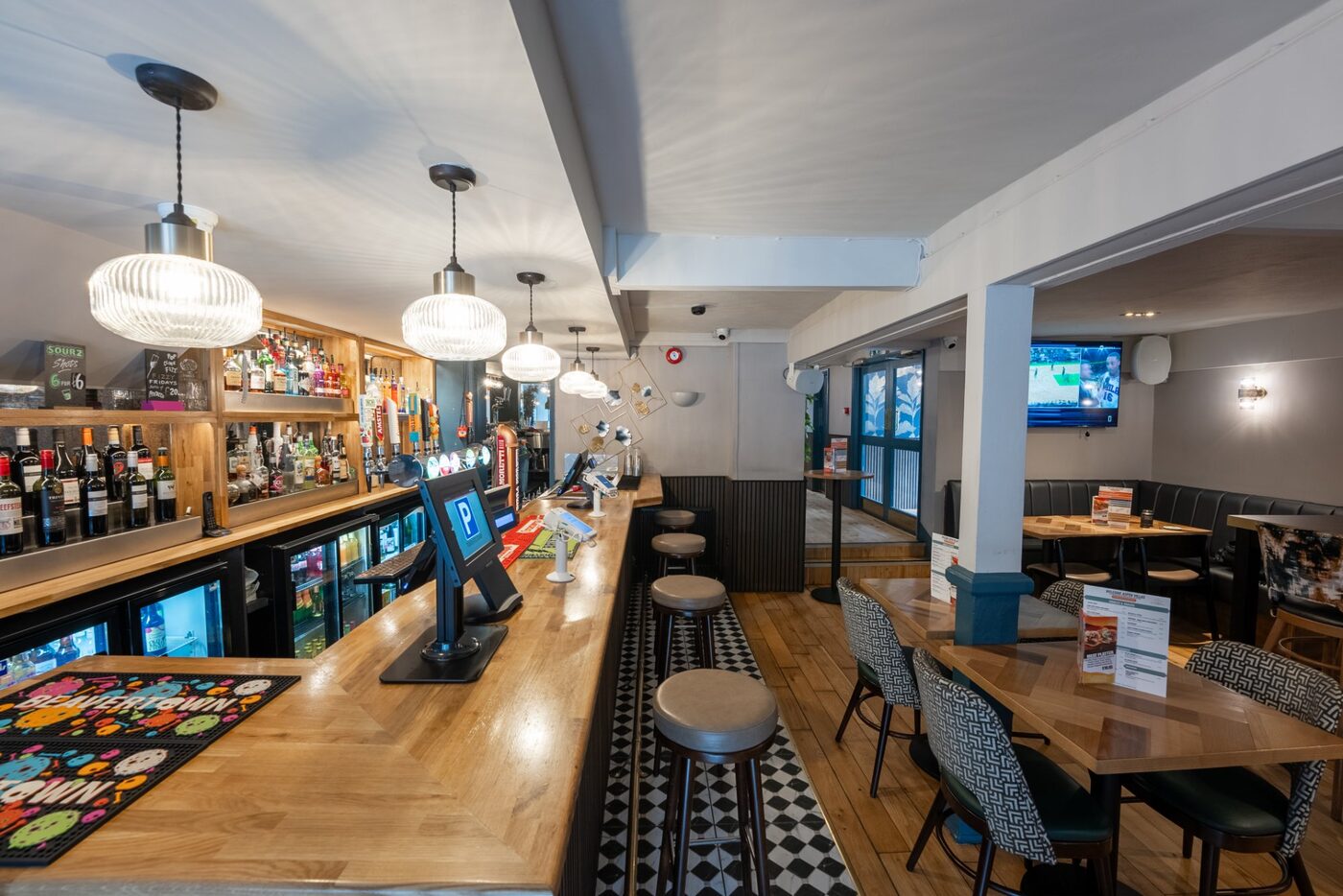 Villas Brazil bar and lounge area