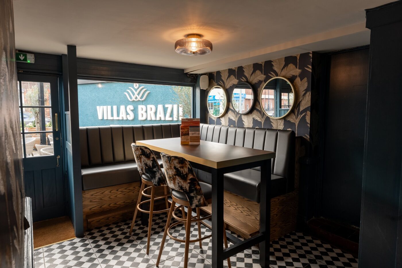 Villas Brazil bar booth seating